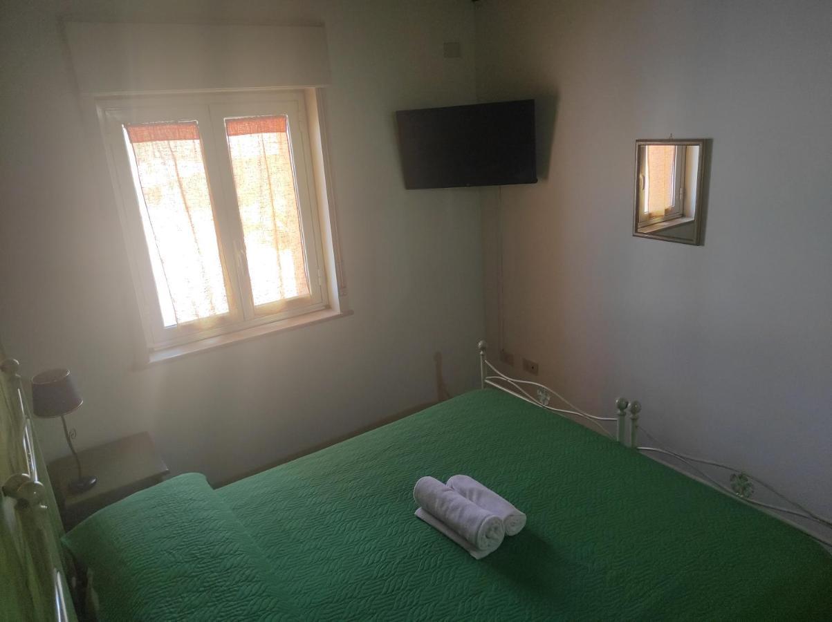 La Casetta B&B Милацо Екстериор снимка